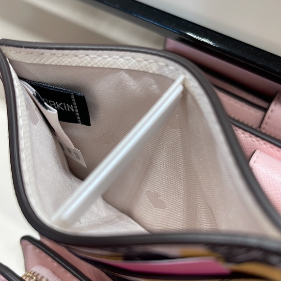 Kate Spade Staci Lily Blooms Small Card Hoder - Picture 5 of 16